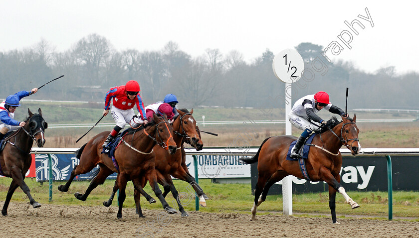 Merry-Secret-0003 
 MERRY SECRET (Alistair Rawlinson) beats HE CAN DANCE (left) in The Play Ladbrokes 5-A-Side On Football Handicap
Lingfield 6 Feb 2021 - Pic Steven Cargill / Racingfotos.com