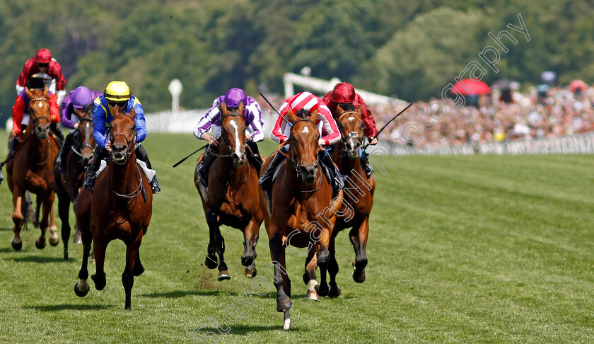 Isle-Of-Jura-0007 
 ISLE OF JURA (Callum Shepherd) wins The Hardwicke Stakes
Royal Ascot 22 Jun 2024 - Pic Steven Cargill / Racingfotos.com