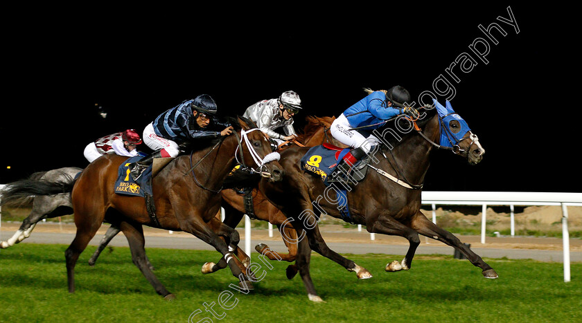 American-Eagle-0003 
 AMERICAN EAGLE (Malin Holmberg) beats SHE'S SHAMELESS (left) in Maiden race
Bro Park, Sweden 21 Sep 2018 - Pic Steven Cargill / Racingfotos.com