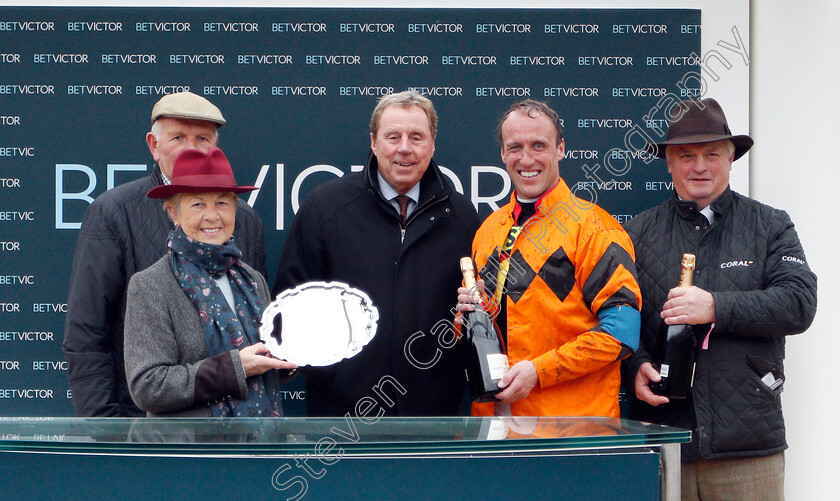 West-Approach-0012 
 Presentation by Harry Redknapp to John and Heather Snook, Colin Tizzard and Robbie Power for The BetVictor Smartcards Handicap Chase won by WEST APPROACH
Cheltenham 16 Nov 2019 - Pic Steven Cargill / Racingfotos.com