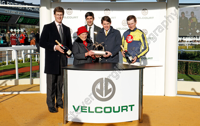 Melrose-Boy-0008 
 Presentation to Harry Fry, Jason Maguire and Kieron Edgar for The Velcourt Conditional Jockeys Handicap Hurdle Cheltenham 19 Nov 2017 - Pic Steven Cargill / Racingfotos.com