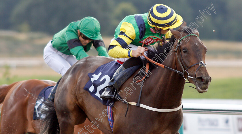 Giving-Glances-0004 
 GIVING GLANCES (Martin Harley) wins The Oilfield Offshore Underwriting Handicap
Lingfield 25 Jul 2018 - Pic Steven Cargill / Racingfotos.com