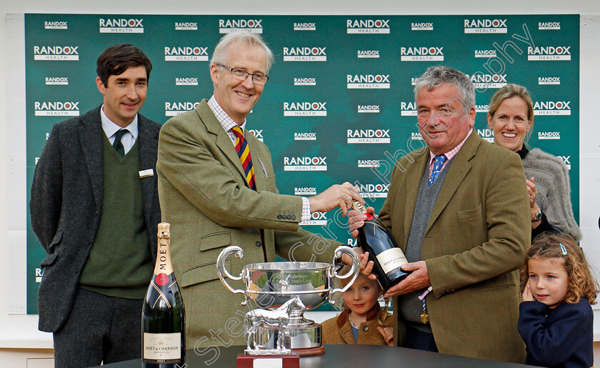 Foxtail-Hill-0008 
 Presentation for The Randox Health Handicap Chase Cheltenham 28 Oct 2017 - Pic Steven Cargill / Racingfotos.com