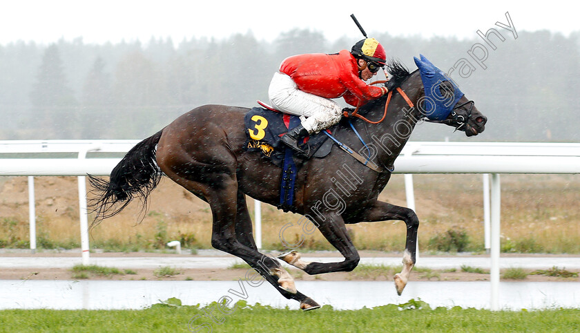 Sublissimo-0002 
 SUBLISSIMO (Sara Vermeersch) wins The Lady Jockeys Thoroughbred World Championship Round 4
Bro Park Sweden 5 Aug 2019 - Pic Steven Cargill / Racingfotos.com