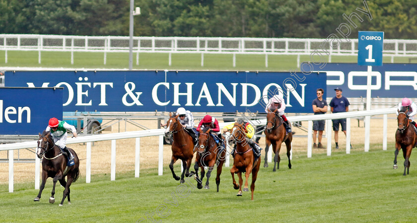 Pyledriver-0005 
 PYLEDRIVER (P J McDonald) wins The King George VI & Queen Elizabeth Qipco Stakes
Ascot 23 Jul 2022 - Pic Steven Cargill / Racingfotos.com