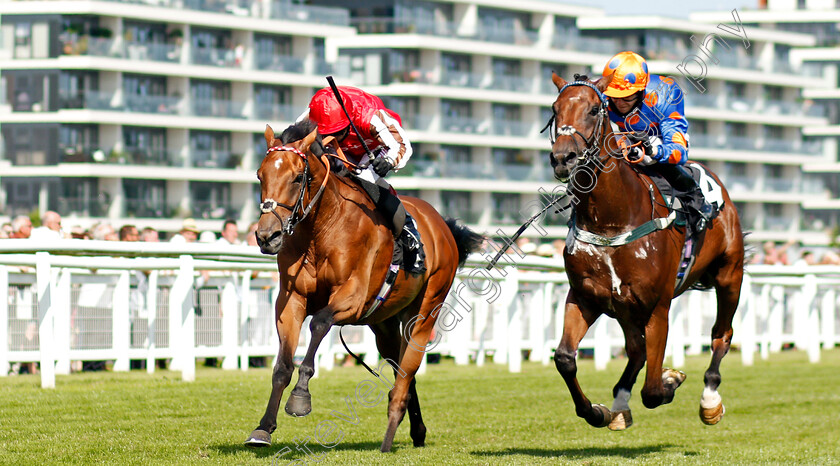 Saligo-Bay-0003 
 SALIGO BAY (left, Franny Norton) beats SKYCUTTER (right) in The bet365 Handicap
Newbury 16 Jul 2021 - Pic Steven Cargill / Racingfotos.com