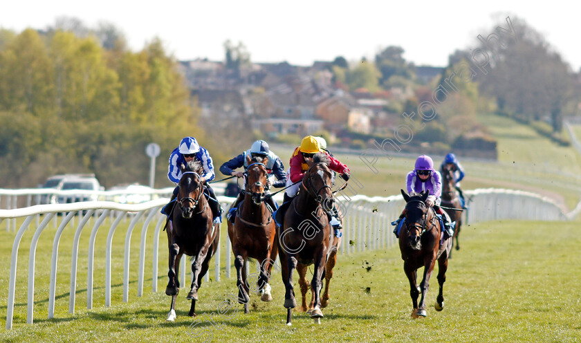 Jaramillo-0004 
 JARAMILLO (centre, Hollie Doyle) beats POSSIBLE MAN (left) in The Racecourse Live Streams On Racingtv Extra Novice Stakes
Leicester 24 Apr 2021 - Pic Steven Cargill / Racingfotos.com