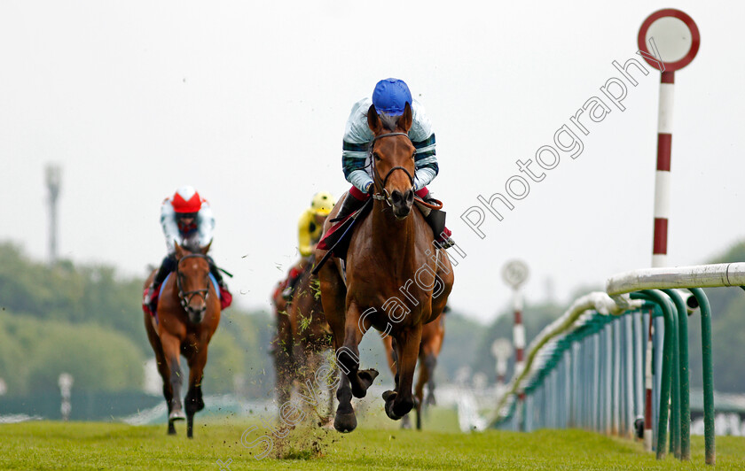 Quickthorn-0006 
 QUICKTHORN (Oisin Murphy) wins The Heed Your Hunch At Betway Handicap
Haydock 29 May 2021 - Pic Steven Cargill / Racingfotos.com