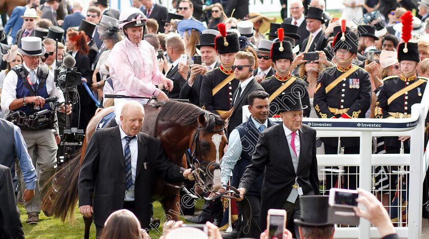 Anthony-Van-Dyck-0014 
 ANTHONY VAN DYCK (Seamie Heffernan) after The Investec Derby
Epsom 1 Jun 2019 - Pic Steven Cargill / Racingfotos.com