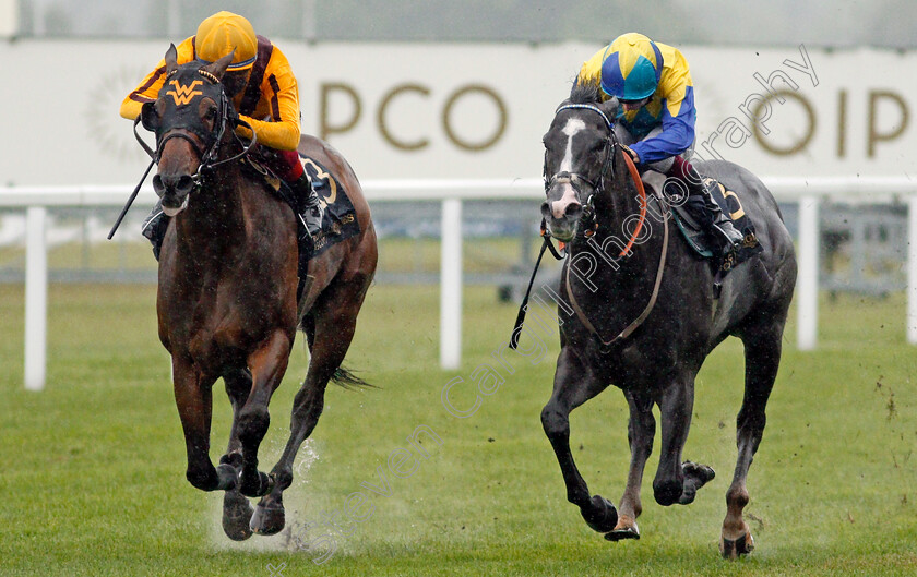 Campanelle-0006 
 CAMPANELLE (left, Frankie Dettori) beats DRAGON SYMBOL (right) in The Commonwealth Cup
Royal Ascot 18 Jun 2021 - Pic Steven Cargill / Racingfotos.com