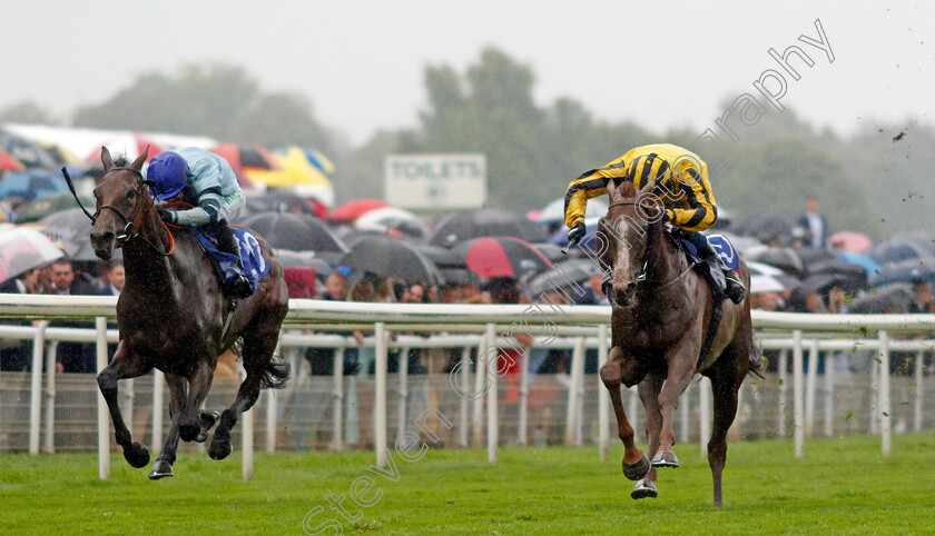 Sonnyboyliston-0002 
 SONNYBOYLISTON (right, Ben Coen) beats QUICKTHORN (left) in The Sky Bet Ebor
York 21 Aug 2021 - Pic Steven Cargill / Racingfotos.com