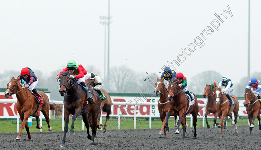 Nordic-Passage-0002 
 NORDIC PASSAGE (Robert Havlin) wins The Bet At racinguk.com Novice Median Auction Stakes Div2 Kempton 11 Apr 2018 - Pic Steven Cargill / Racingfotos.com