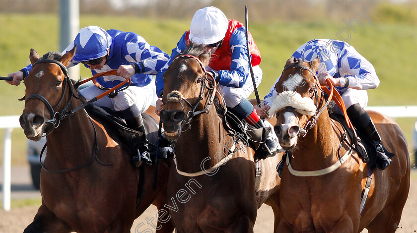 Kyllukey-0003 
 KYLLUKEY (centre, David Egan) beats HURRICANE ALERT (right) and ATYAAF (left) in The Bet totescoop6 At totesport.com Handicap
Chelmsford 11 Apr 2019 - Pic Steven Cargill / Racingfotos.com