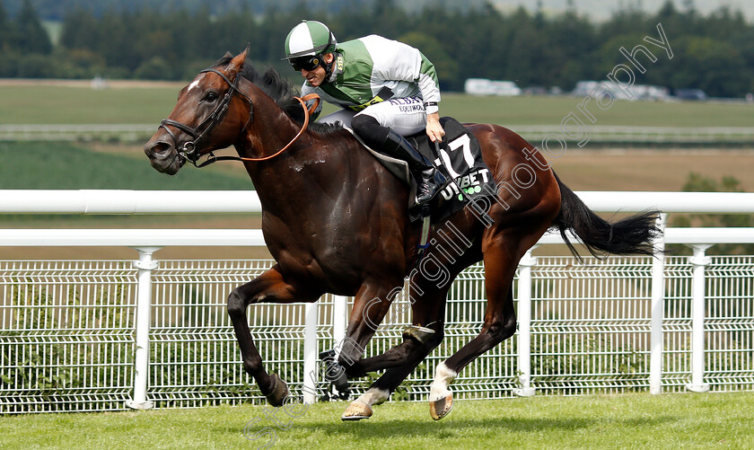 Beat-Le-Bon-0005 
 BEAT LE BON (Pat Dobbs) wins The Unibet Golden Mile Handicap
Goodwood 2 Aug 2019 - Pic Steven Cargill / Racingfotos.com