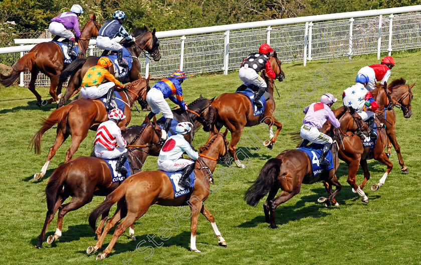 Master-Milliner-0005 
 MASTER MILLINER (spots, Charles Bishop) leads the field at the start for The Coral Goodwood Handicap
Goodwood 2 Aug 2024 - Pic Steven Cargill / Racingfotos.com