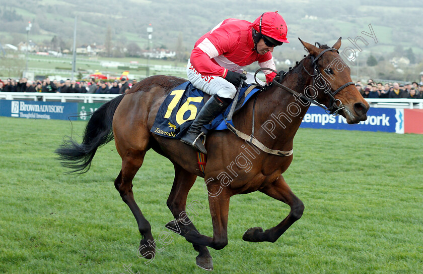 Eglantine-Du-Seuil-0001 
 EGLANTINE DU SEUIL (Noel Fehily) wins The National Hunt Breeders Supported By Tattersalls Mares Novices Hurdle
Cheltenham 14 Mar 2019 - Pic Steven Cargill / Racingfotos.com