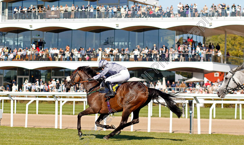 Throne-Hall-0005 
 THRONE HALL (Brodie Hampson) wins The H.M. Drottningens Pris
Bro Park, Sweden , 15 Sep 2024 - Pic Steven Cargill / Racingfotos.com