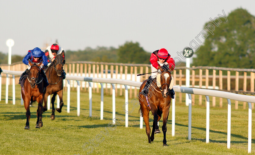 Sigrid-Nansen-0002 
 SIGRID NANSEN (Cieren Fallon) wins The Value Rater Racing Club Handicap
Bath 3 Jul 2019 - Pic Steven Cargill / Racingfotos.com