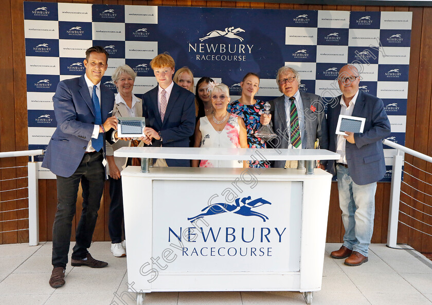 Cinnodin-0017 
 Presentation for The Bob Barker Memorial Handicap
Newbury 27 Jul 2023 - Pic Steven Cargill / Racingfotos.com