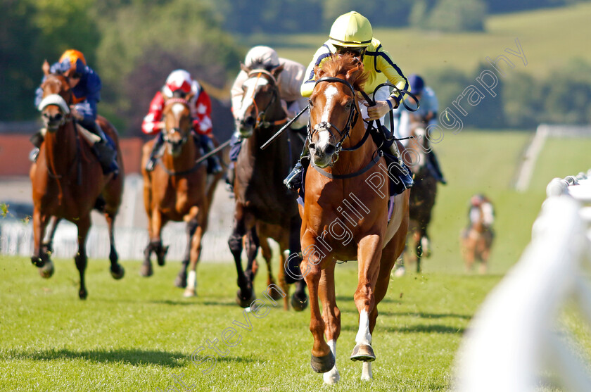 Sea-The-Caspar-0005 
 SEA THE CASPAR (Ross Coakley) wins The Cazoo Maiden Stakes Div1
Chepstow 27 May 2022 - Pic Steven Cargill / Racingfotos.com