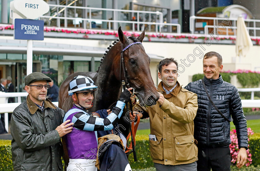 El-Habeeb-0006 
 EL HABEEB (Andrea Atzeni) winner of The Peroni Nastro Azzurro Noel Murless Stakes
Ascot 30 Sep 2022 - Pic Steven Cargill / Racingfotos.com