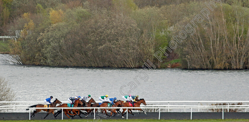 Kempton-0001 
 Racing down the back straight in The Racing TV Snowdrop Fillies Stakes
Kempton 10 Apr 2023 - Pic Steven Cargill / Racingfotos.com