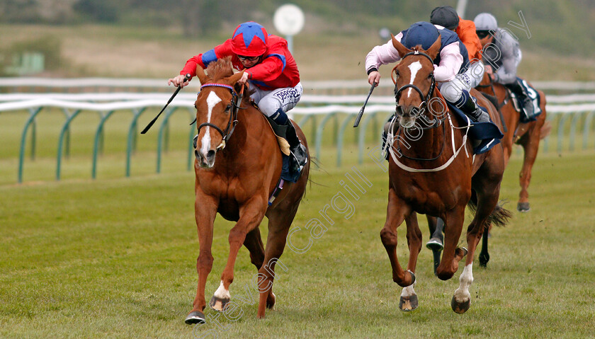 La-Lune-0002 
 LA LUNE (left, David Probert) beats FREYJA (right) in The British EBF Supporting Racing To School Nottinghamshire Oaks Stakes
Nottingham 27 Apr 2021 - Pic Steven Cargill / Racingfotos.com