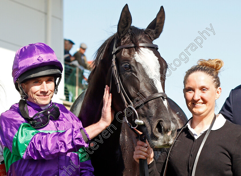 Ville-De-Grace-0012 
 VILLE DE GRACE (Ryan Moore) after The EBF Stallions John Musker Fillies Stakes
Yarmouth 15 Sep 2021 - Pic Steven Cargill / Racingfotos.com