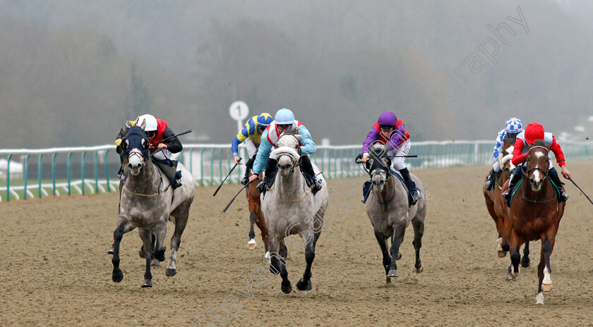 Theygreyvtrain-0001 
 THEGREYVTRAIN (centre, Richard Kingscote) beats LORNA COLE (left) in The Betway Classified Stakes
Lingfield 25 Jan 2022 - Pic Steven Cargill / Racingfotos.com