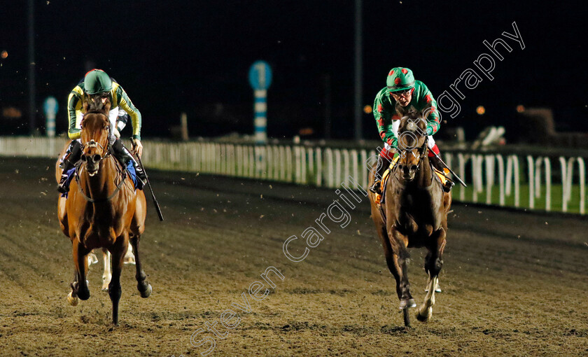 Smiling-Sunflower-0002 
 SMILING SUNFLOWER (right, Mia Nicholls) wins The Unibet Zero% Mission Fillies Handicap
Kempton 14 Feb 2024 - Pic Steven Cargill / Racingfotos.com