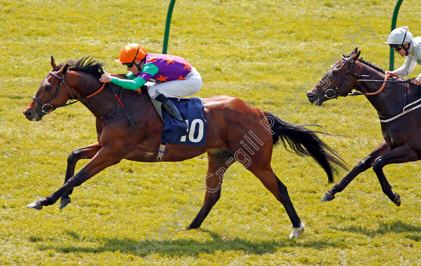 Arigato-0005 
 ARIGATO (Kieran Shoemark) wins The Rewards4racing.com Handicap Div1 Newmarket 18 May 2018 - Pic Steven Cargill / Racingfotos.com