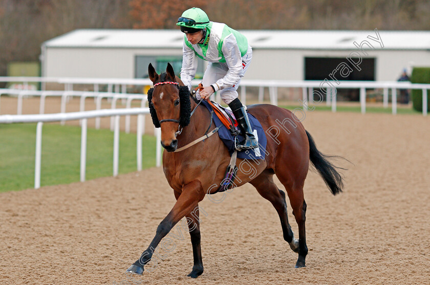 Courier-0001 
 COURIER (Luke Morris) Wolverhampton 4 Jan 2018 - Pic Steven Cargill / Racingfotos.com