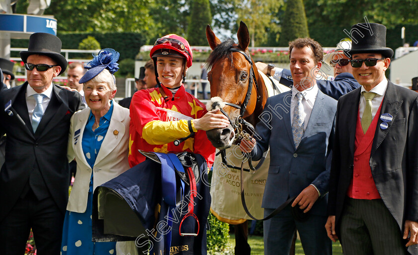 State-Of-Rest-0010 
 STATE OF REST (Shane Crosse) winner of The Prince Of Wales's Stakes
Royal Ascot 15 Jun 2022 - Pic Steven Cargill / Racingfotos.com