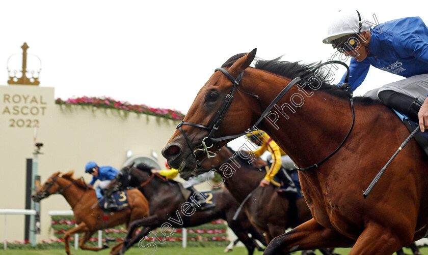 Naval-Crown-0007 
 NAVAL CROWN (James Doyle) wins The Platinum Jubilee Stakes
Royal Ascot 18 Jun 2022 - Pic Steven Cargill / Racingfotos.com