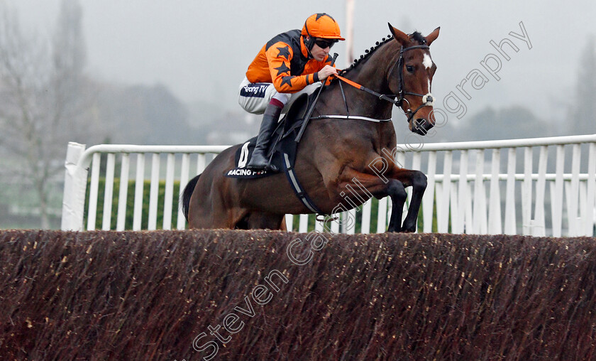 Put-The-Kettle-On-0001 
 PUT THE KETTLE ON (Aidan Coleman) wins The Racing Post #Responsiblegambling Arkle Trophy Trial Novices Chase
Cheltenham 17 Nov 2019 - Pic Steven Cargill / Racingfotos.com