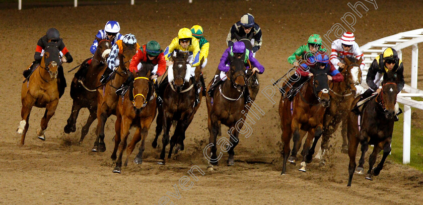 Breaking-Records-0004 
 BREAKING RECORDS (2nd right, Ray Dawson) beats HUMAN NATURE (right) in The £20 Free Bets At totesport.com Apprentice Handicap
Chelmsford 29 Nov 2018 - Pic Steven Cargill / Racingfotos.com