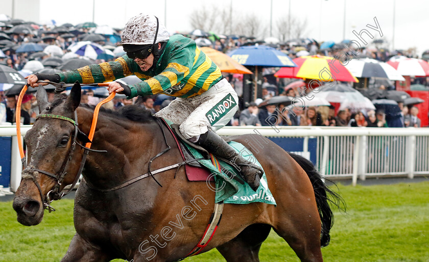 Inthepocket-0002 
 INTHEPOCKET (Rachael Blackmore) wins The Poundland Top Novices Hurdle
Aintree 14 Apr 2023 - Pic Steven Cargill / Racingfotos.com