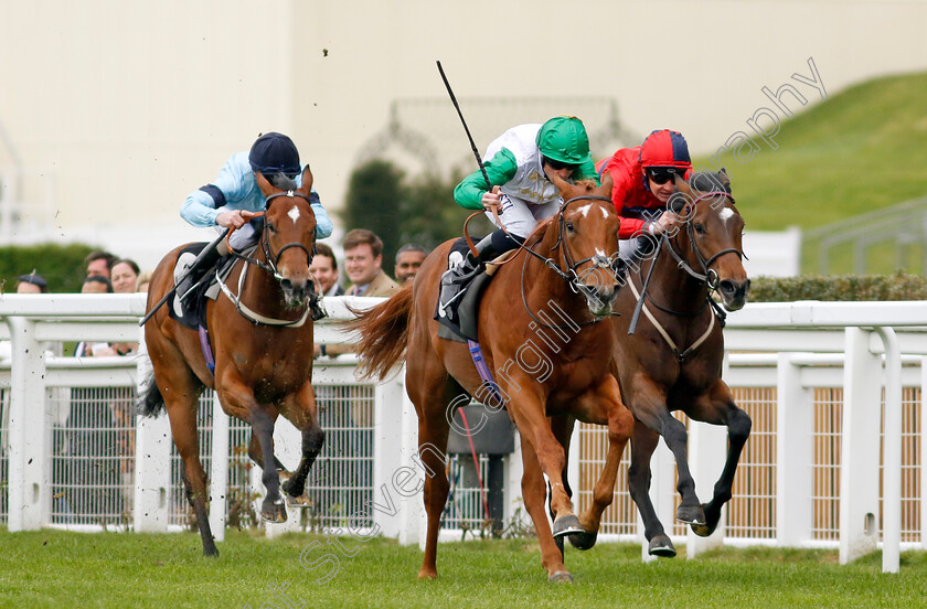 Bakeel-0005 
 BAKEEL (centre, Jack Mitchell) beats WHISTLE AND FLUTE (right) in The Royal Ascot Two-Year-Old Trial Conditions Stakes
Ascot 27 Apr 2022 - Pic Steven Cargill / Racingfotos.com