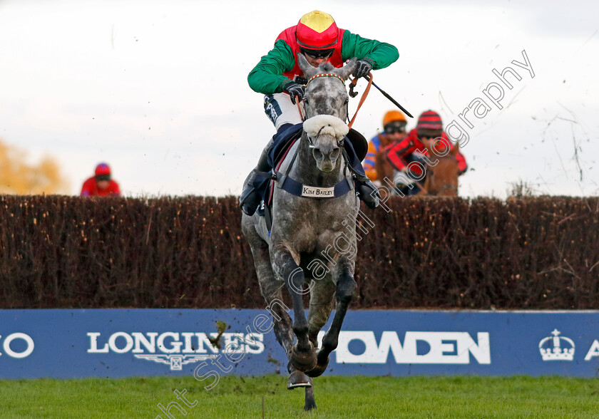 Law-Of-Supply-0005 
 LAW OF SUPPLY (Jonathan Burke) wins The Copybet UK Handicap Chase
Ascot 22 Nov 2024 - Pic Steven Cargill / Racingfotos.com