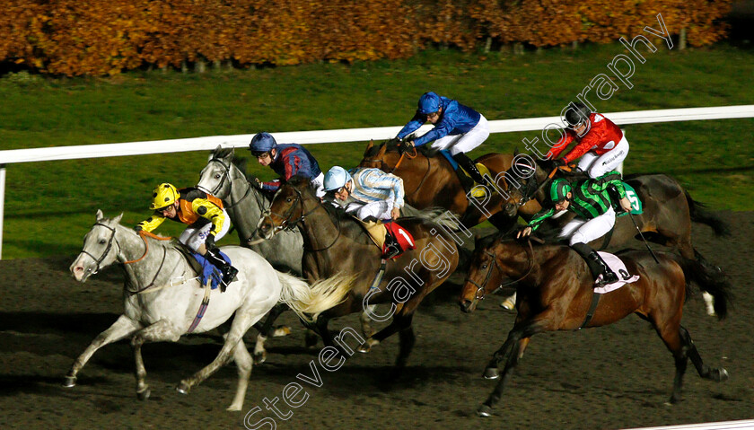 Watersmeet-0001 
 WATERSMEET (Joe Fanning) beats HIGHER POWER (centre) and BILLY RAY (right) in The 32Red Handicap
Kempton 21 Nov 2018 - Pic Steven Cargill / Racingfotos.com