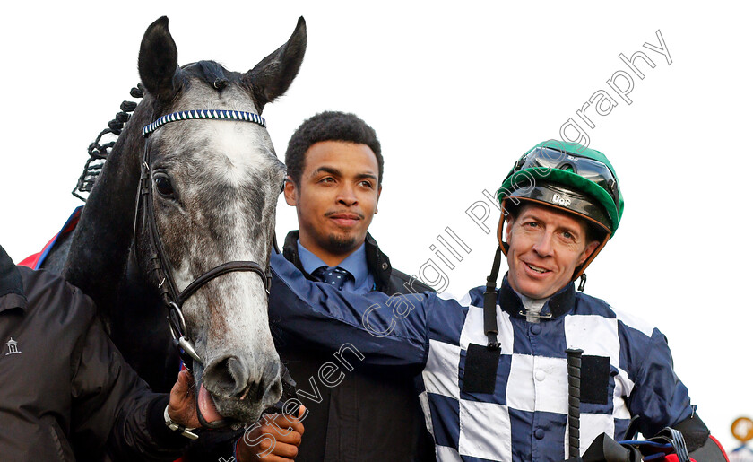 Saunter-0007 
 SAUNTER (Jim Crowley) after The Betfred November Handicap Doncaster 11 Nov 2017 - Pic Steven Cargill / Racingfotos.com