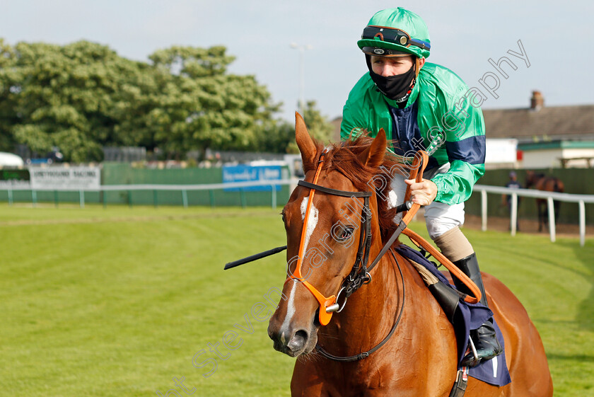 Tilsworth-Taibo-0001 
 TILSWORTH TAIBO (Kieran O'Neill)
Yarmouth 14 Jul 2021 - Pic Steven Cargill / Racingfotos.com