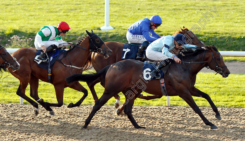 Luxor-0003 
 LUXOR (James Doyle) wins The Hellermanntyon Fixings Maiden Stakes
Wolverhampton 5 Sep 2018 - Pic Steven Cargill / Racingfotos.com