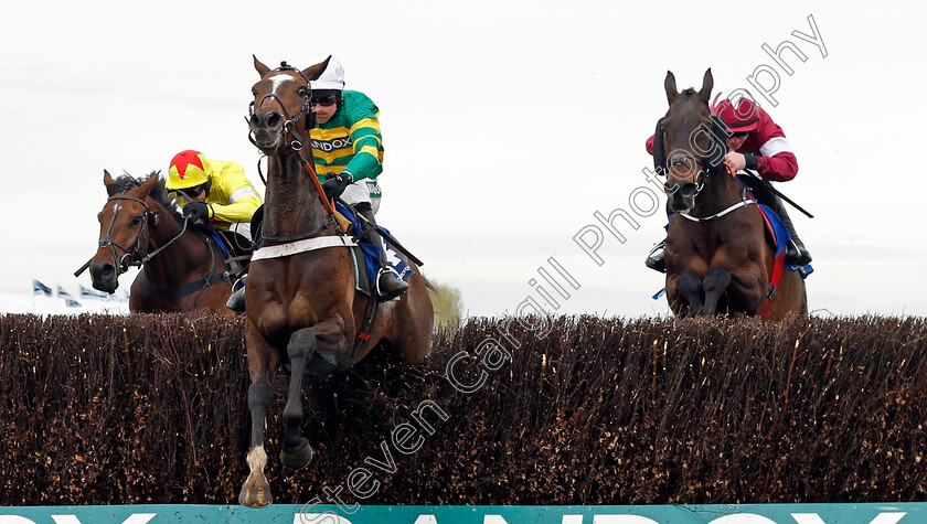 Jonbon-0002 
 JONBON (centre, Nico de Boinville) beats PROTEKTORAT (left) and CONFLATED (right) in The My Pension Expert Melling Chase
Aintree 12 Apr 2024 - Pic Steven Cargill / Racingfotos.com