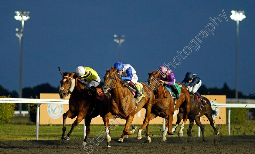 Magico-0005 
 MAGICO (Oisin Murphy) beats LIAM SWAGGER (left) in The Unibet Handicap
Kempton 28 Aug 2024 - Pic Steven Cargill / Racingfotos.com