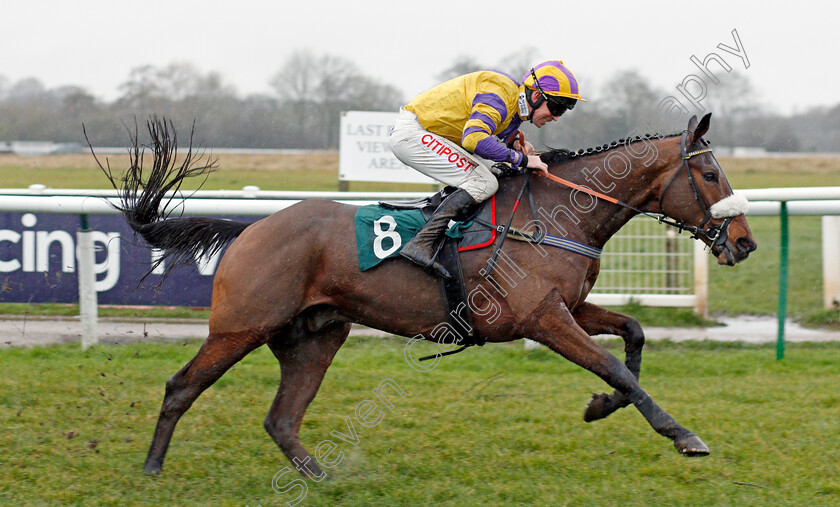 Book-Of-Gold-0003 
 BOOK OF GOLD (Leighton Aspell) wins The Tom Gaughan Memorial Handicap Chase
Warwick 12 Dec 2019 - Pic Steven Cargill / Racingfotos.com