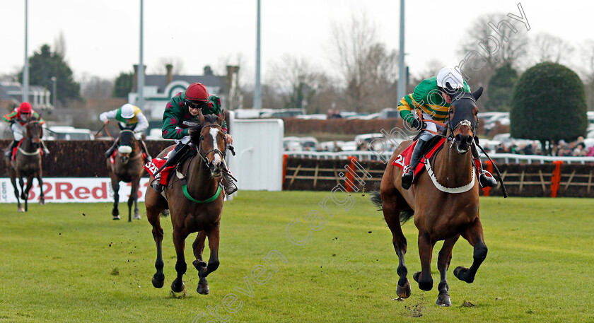 Hell s-Kitchen-0004 
 HELL'S KITCHEN (Barry Geraghty) beats MISTER WHITAKER (left) in The 32Red.com Novices Limited Handicap Chase Kempton 26 Dec 2017 - Pic Steven Cargill / Racingfotos.com