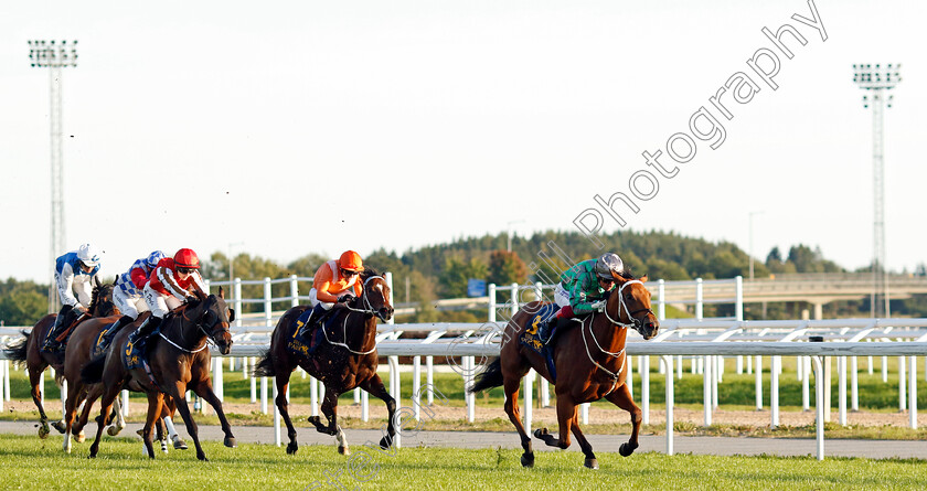 Takeko-0010 
 TAKEKO (Frankie Dettori) beats NIZAAKA (2nd right) and GOOD GRACIOUS (left) in The Lanwades Stud Stakes
Bro Park, Sweden 17 Sep 2023 - Pic Steven Cargill / Racingfotos.com