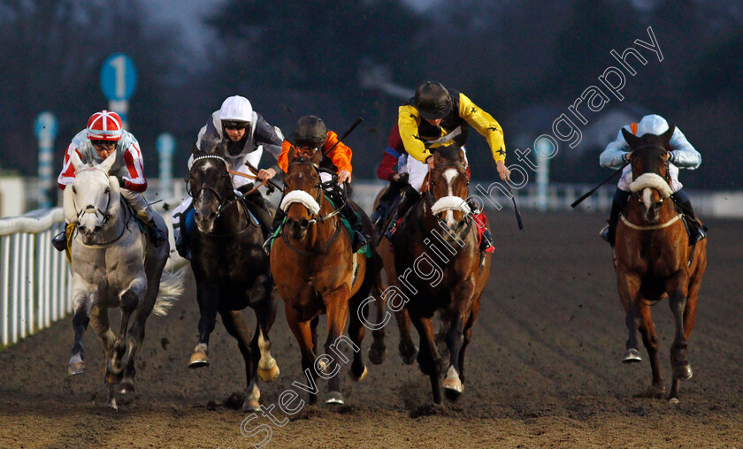 Baldomero-0005 
 BALDOMERO (centre, Luke Morris) beats RESTORER (left) UNITED FRONT (2nd right) MORDRED (right) and TYRRHENIAN SEA (2nd left) in The Unibet Horserace Betting Operator Of The Year Handicap
Kempton 2 Mar 2022 - Pic Steven Cargill / Racingfotos.com