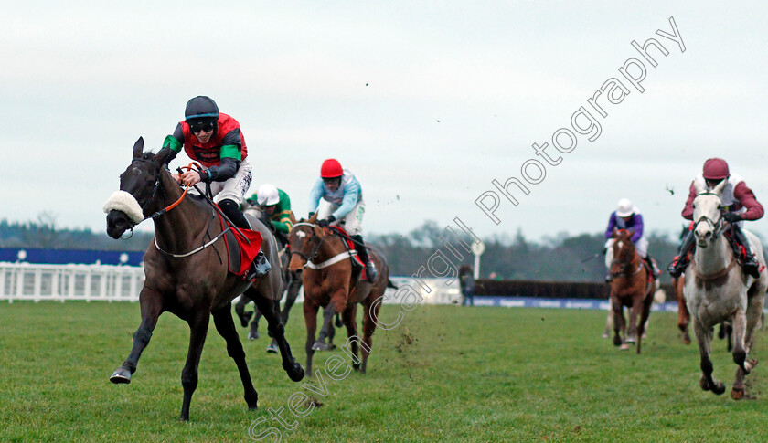 Hunters-Call-0001 
 HUNTERS CALL (Jack Kennedy) wins The Racing Welfare Handicap Hurdle Ascot 23 Dec 2017 - Pic Steven Cargill / Racingfotos.com